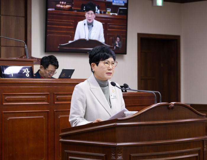 서선란의원, 김영진의원 저격하다... "자유발언, 반박이나 사전심사대상 아니다"  기사 이미지